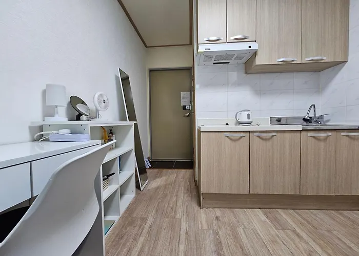 Apartment Yh House Hongdae, Sinchon *