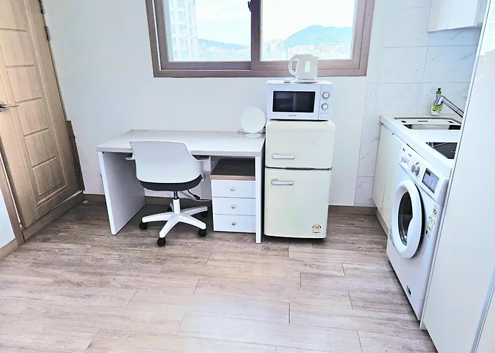 Apartment Yh House Hongdae, Sinchon *
