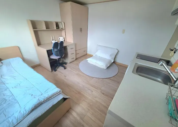 Apartment Yh House Hongdae, Sinchon *
