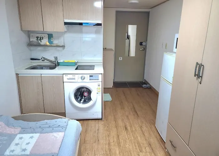 Apartment Yh House Hongdae, Sinchon
